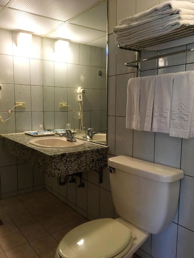 文南哥爸妻夫飯店 Hotel Tainan Eksteriør billede