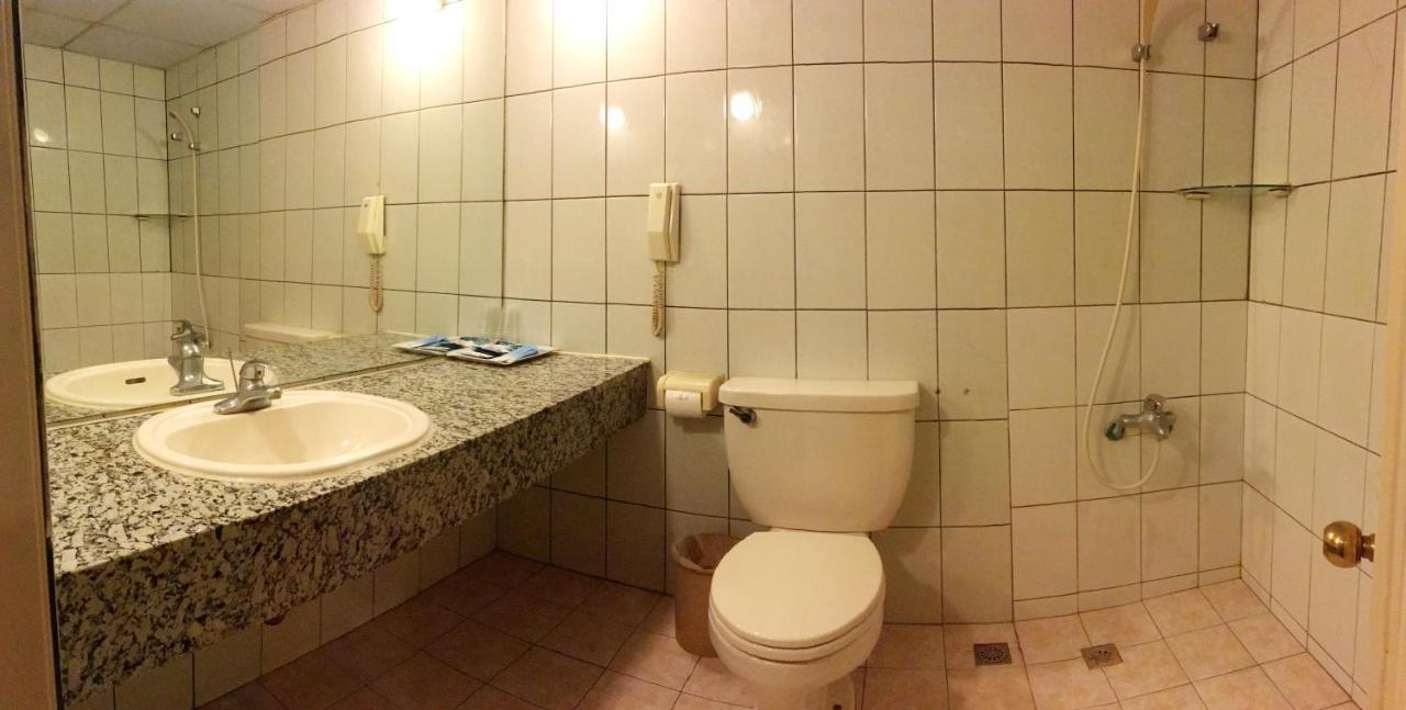 文南哥爸妻夫飯店 Hotel Tainan Eksteriør billede