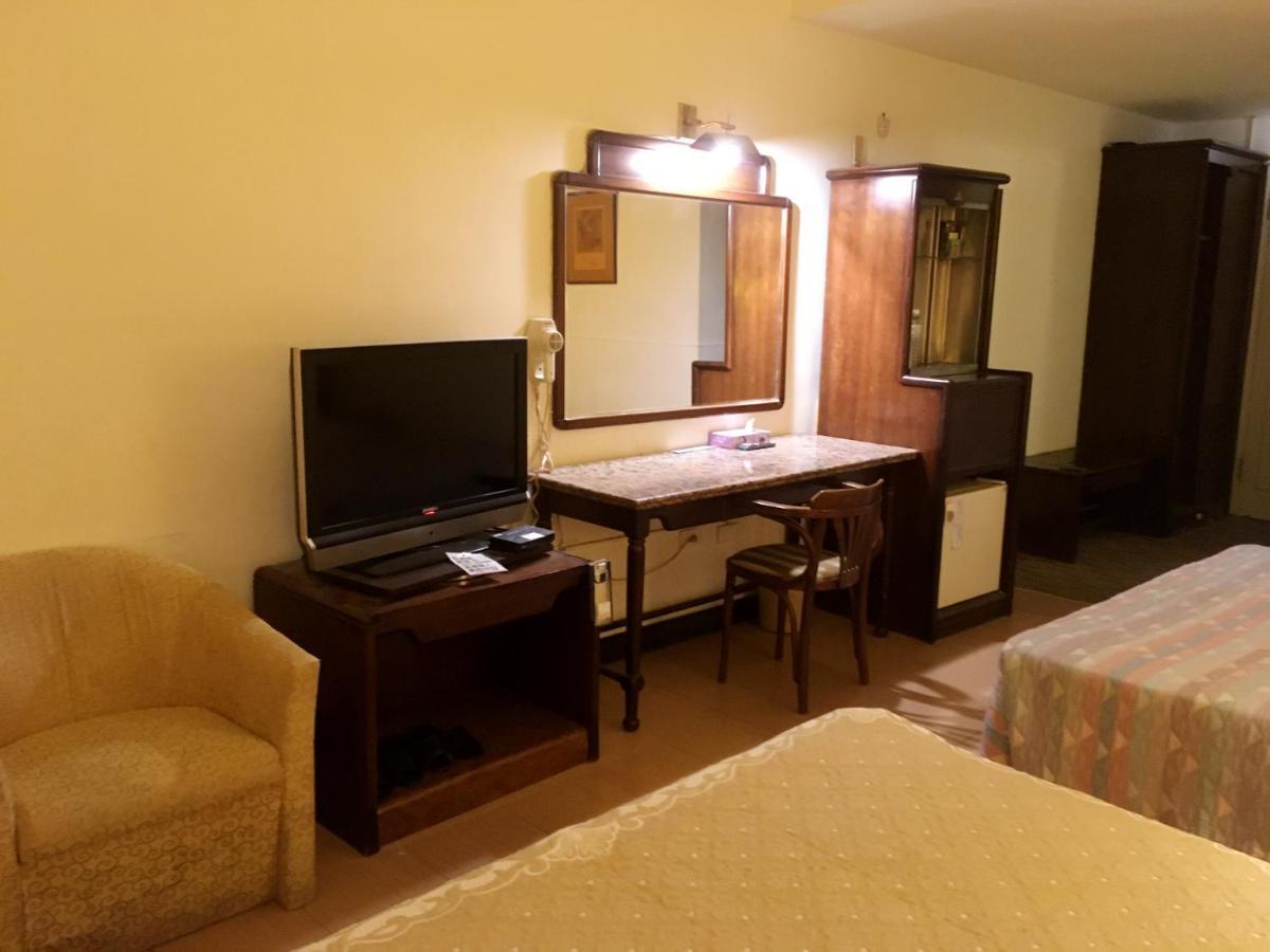 文南哥爸妻夫飯店 Hotel Tainan Eksteriør billede